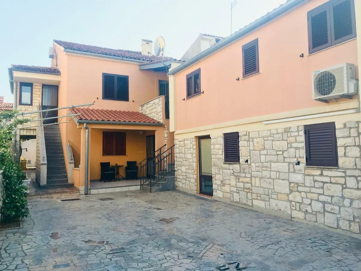 Apartments Ares Rovinj
