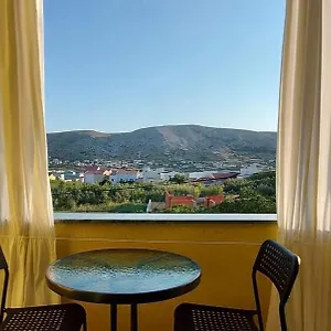 Kate , Pag Town Croazia